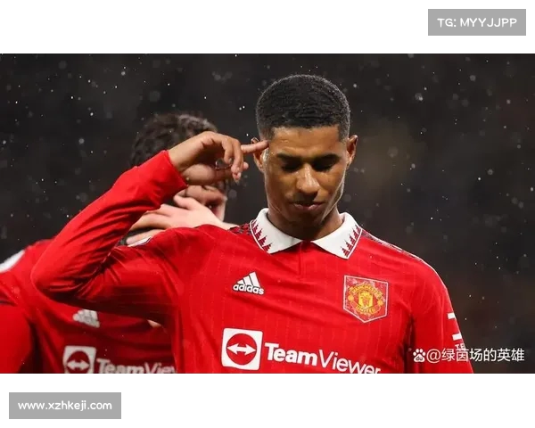 曾是曼联青年队球员如今转行卖蛋糕 与小麦拉什福德共度青春岁月