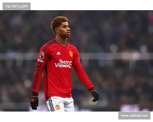 曾是曼联青年队球员如今转行卖蛋糕 与小麦拉什福德共度青春岁月